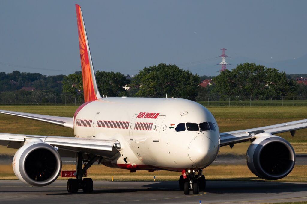 Air India Boeing 787 8 at Vienna International Airport VIE Air India will soon announce an order from Boeing for 220 aircraft including 737 MAX 787 and 777X