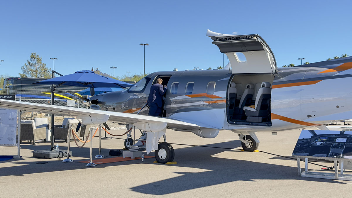 Pilatus PC-12 PRO