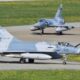 Dois Dassault Mirage 2000 5F franceses taxiando