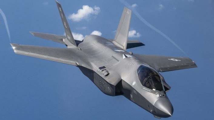 Canada F-35 Decision Pending